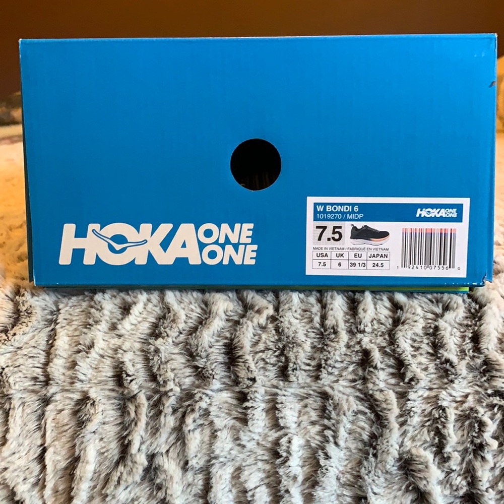 Hoka Bondi 6